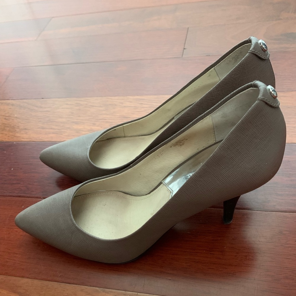 MK heels